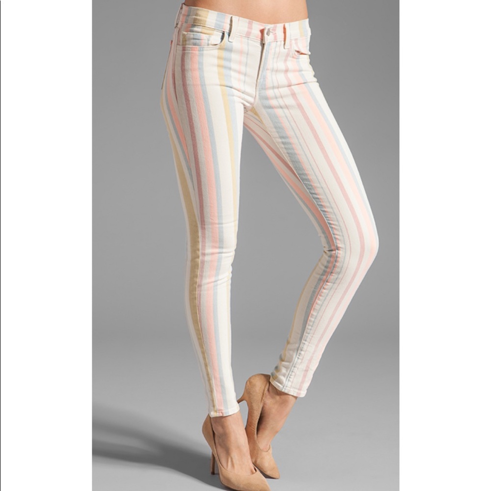 J Brand striped skinny jeans. Size 28